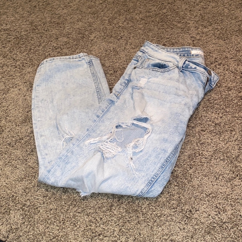 Eunina ripped jeans